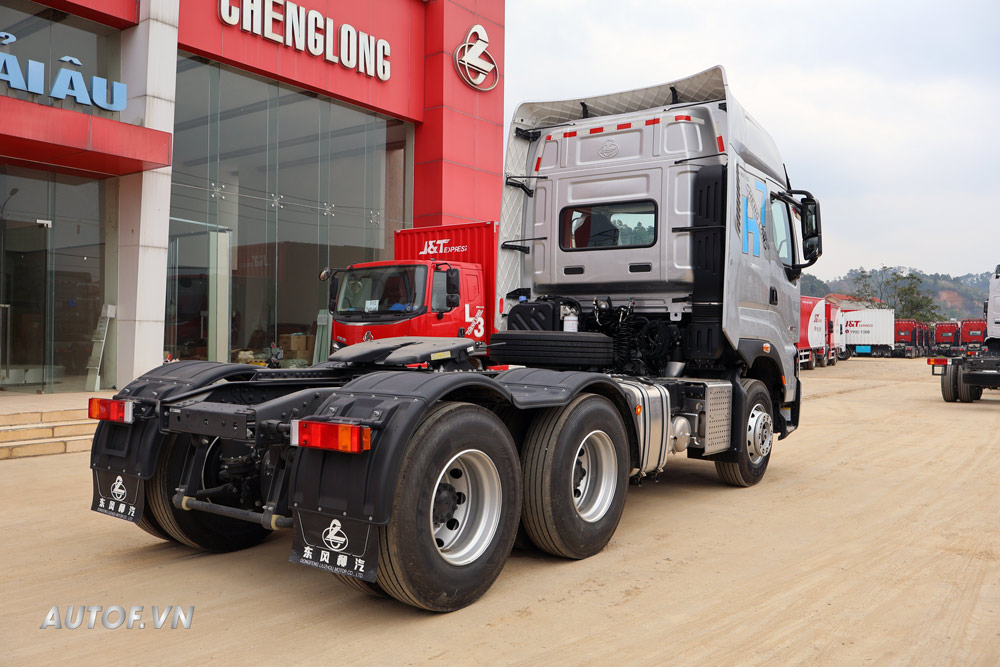 Đầu kéo Chenglong H7 Pro 450Hp - Cầu Láp